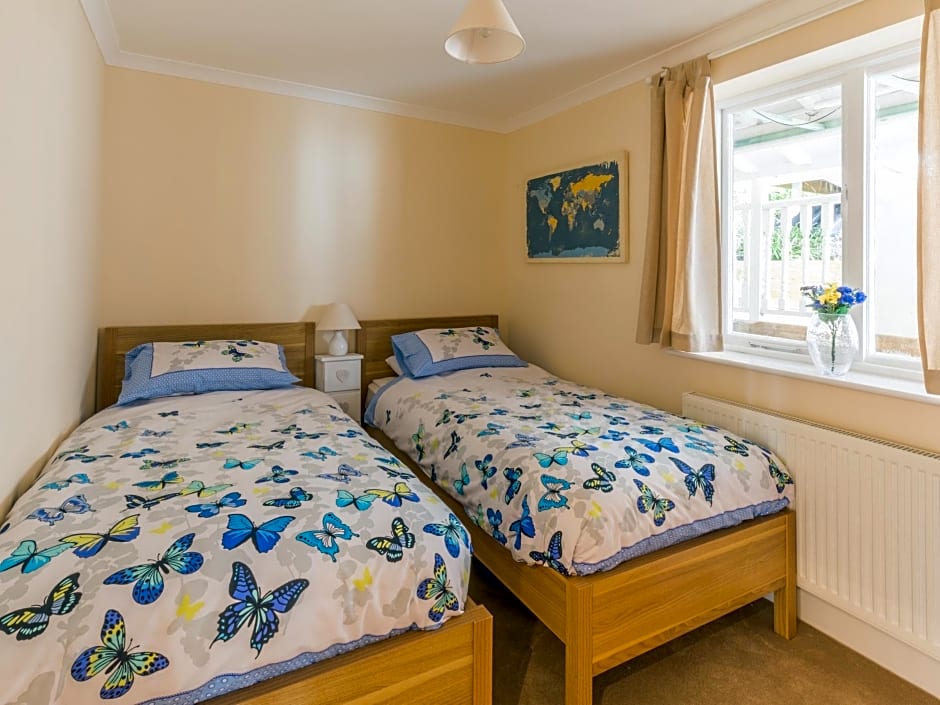 Beachside Apartment On The Beach