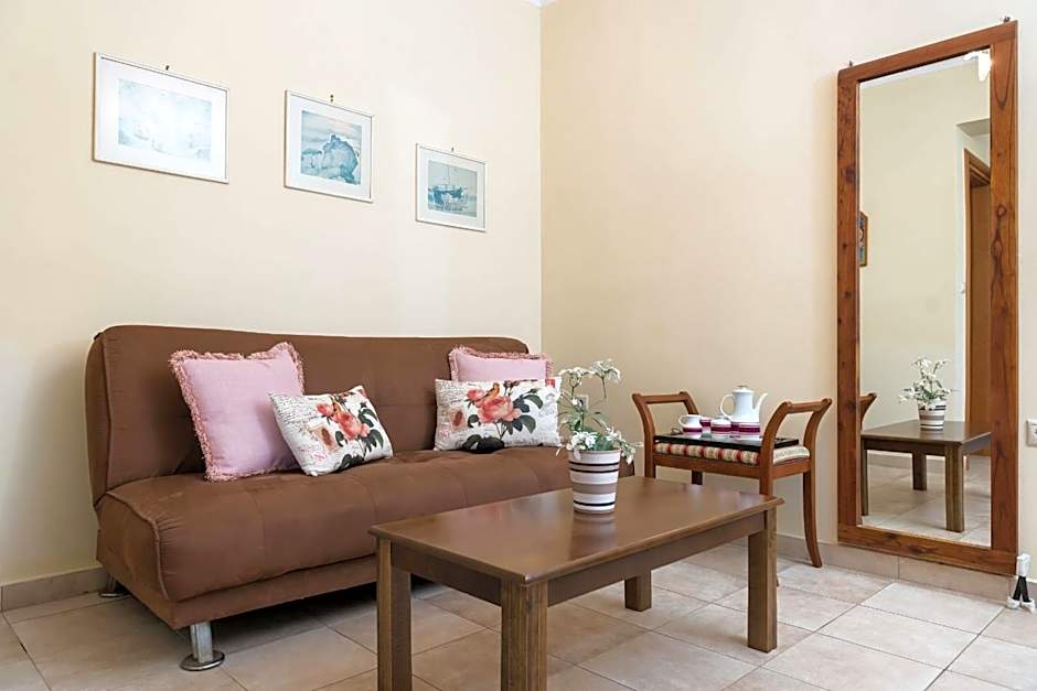 Lorenzo Villas with Private Pool, 200m from the beach, by ZanteWize