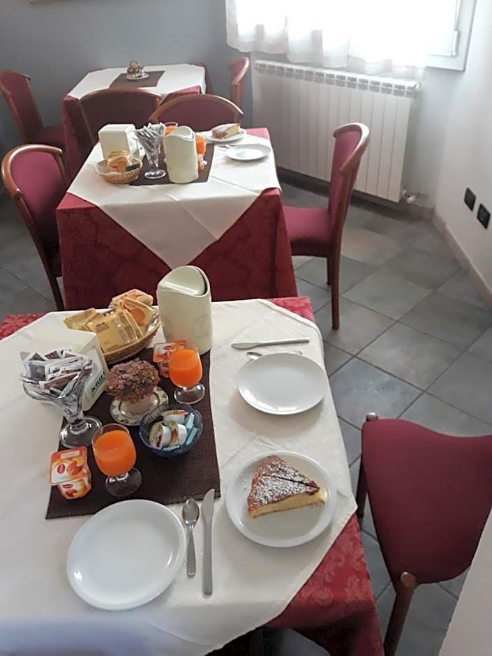 Adelphi Room & Breakfast