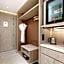 Crowne Plaza Dalian Xinghai By IHG
