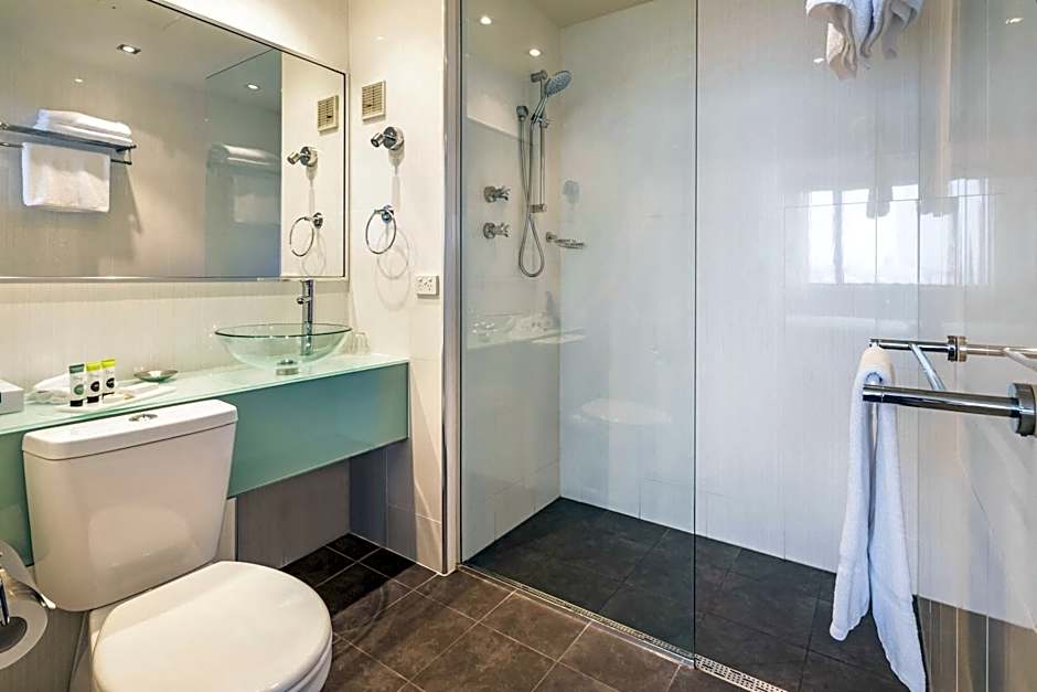 Gateway Hotel by Nightcap Plus