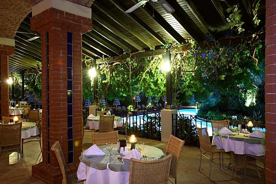 Zeytinada Hotel