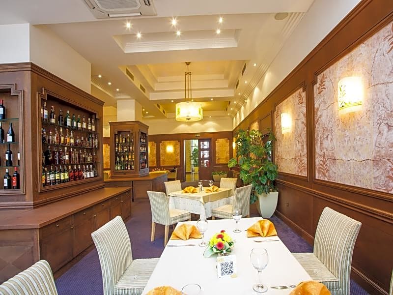 Arena Di Serdica Hotel