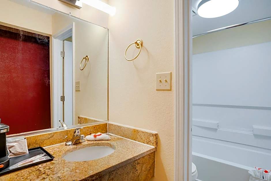 OYO Hotel Wade/Fayetteville I-95 South