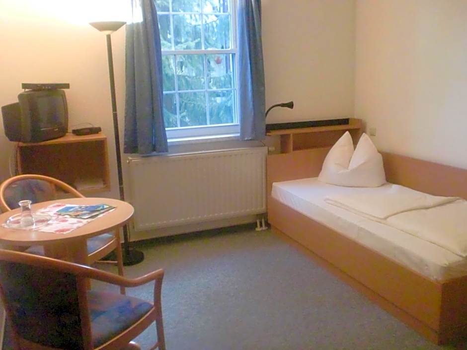 Hotel & Restaurant "Zum Firstenstein"