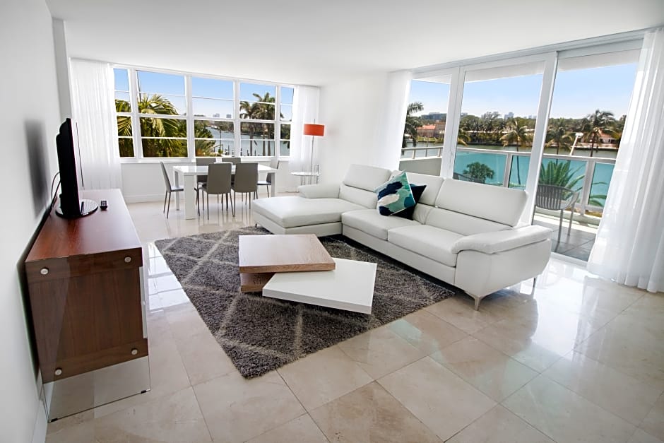 Seacoast Suites
