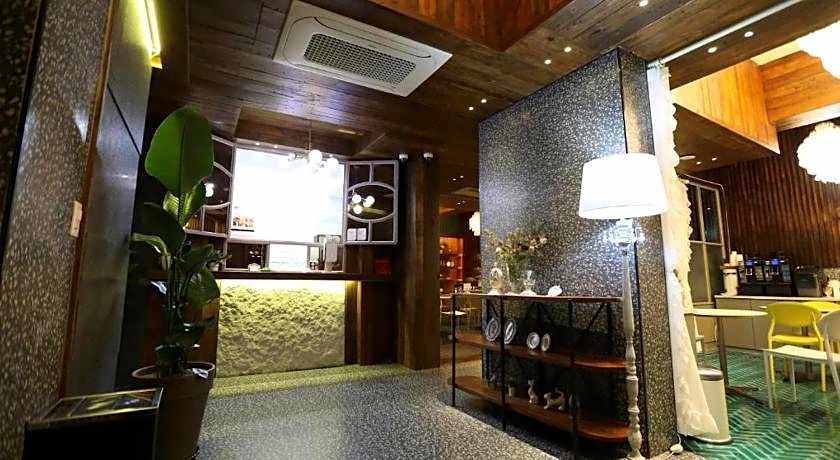 February Hotel SeongSeo