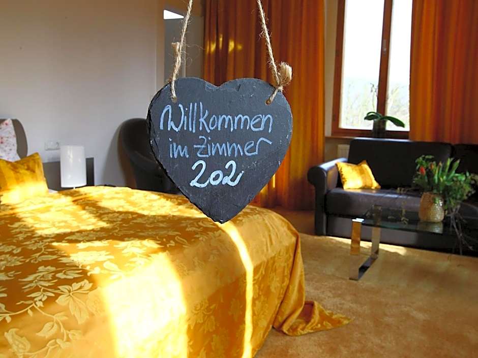 Eventlocation Mieten und Übernachten im Schloss nähe 07407 Rudolstadt