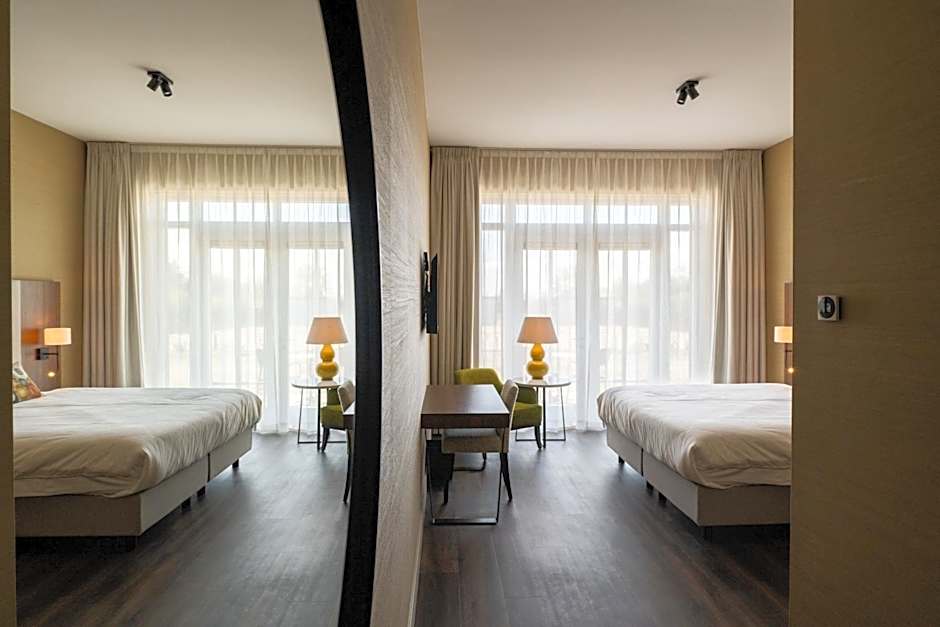 Hotel Ter Zand - Handwritten Collection