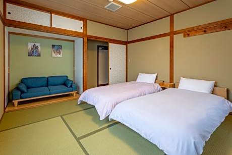 Japanese-Style Room