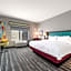 Hampton Inn by Hilton Williams