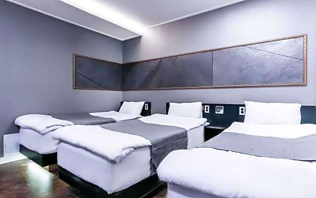 Major Hotel 2