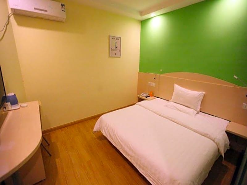 7Days Inn Ningbo Tianyi Square Zhongshan Mansion