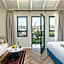 Villa Albi - Machne Yehuda Hotel