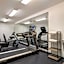 Suburban Studios Denver Central-Arvada