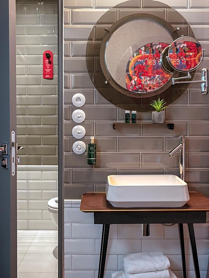 Hotel Exquis By Elegancia