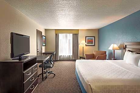 King Room - Mobility Access/Non-Smoking