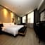 Orange Hotel Jinji Lake in Suzhou Center