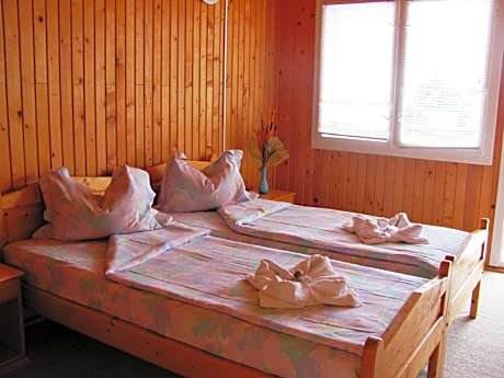 Double or Twin Room with Shared Bathroom