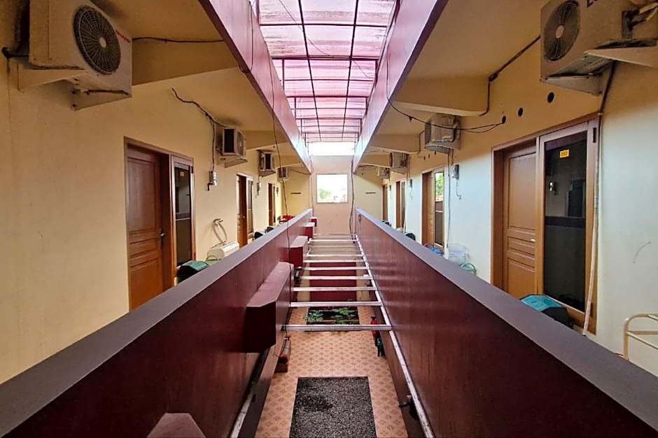 Reddoorz @Griya Kampar Madiun