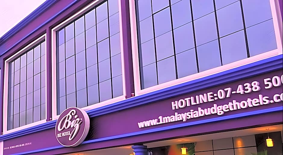 BIZ HOTEL