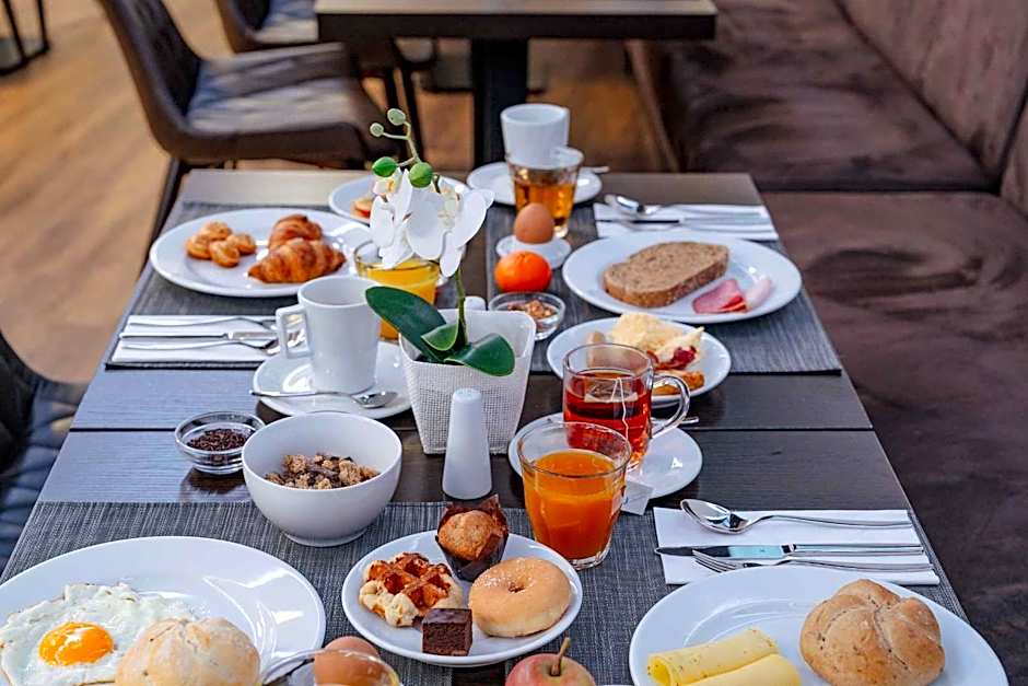 PLAZA Premium Den Haag City Center
