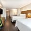 Holiday Inn Express Hotel & Suites Largo-Clearwater By IHG
