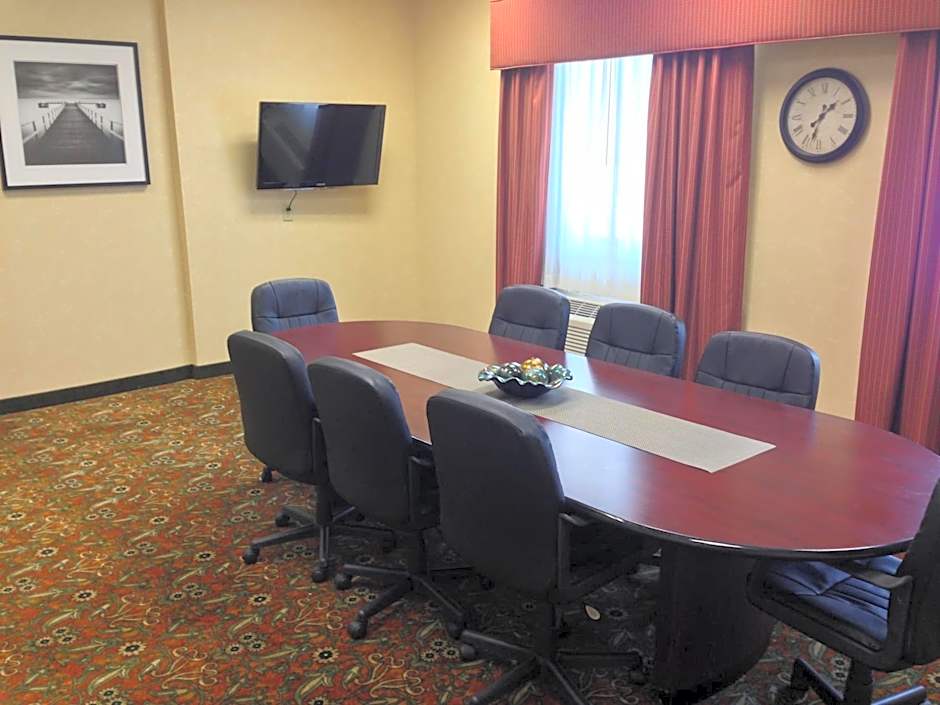 Country Inn & Suites by Radisson, Oklahoma City at Northwest Expressway, OK