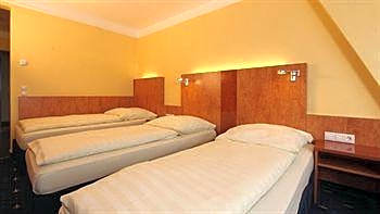 Hotel Astro