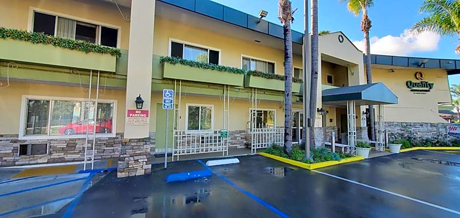 Quality Inn & Suites Anaheim At The Park