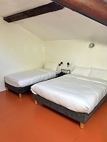 Double Room - Attic - second floor without elevator