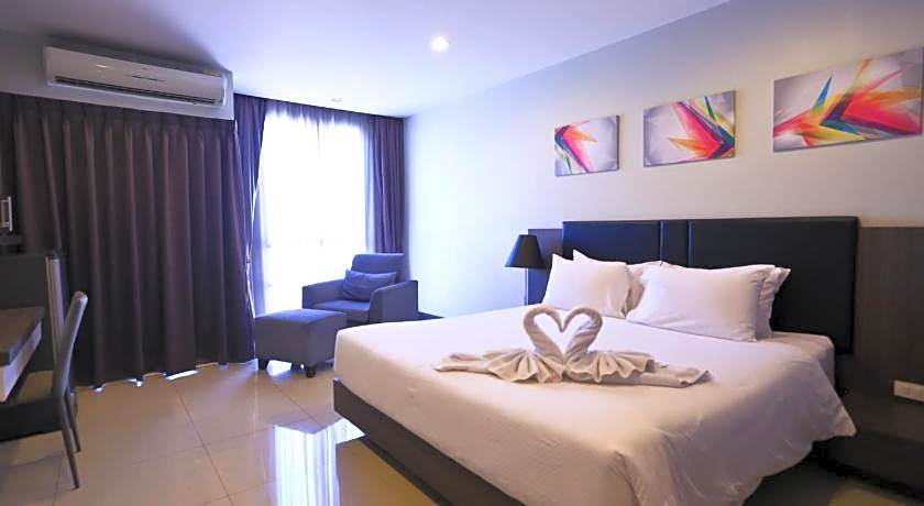 Crystal Suites Suvarnabhumi Airport