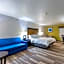 Country Inn & Suites by Radisson, South Haven, MI