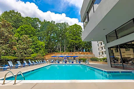 Sonesta Charlotte Lower South End