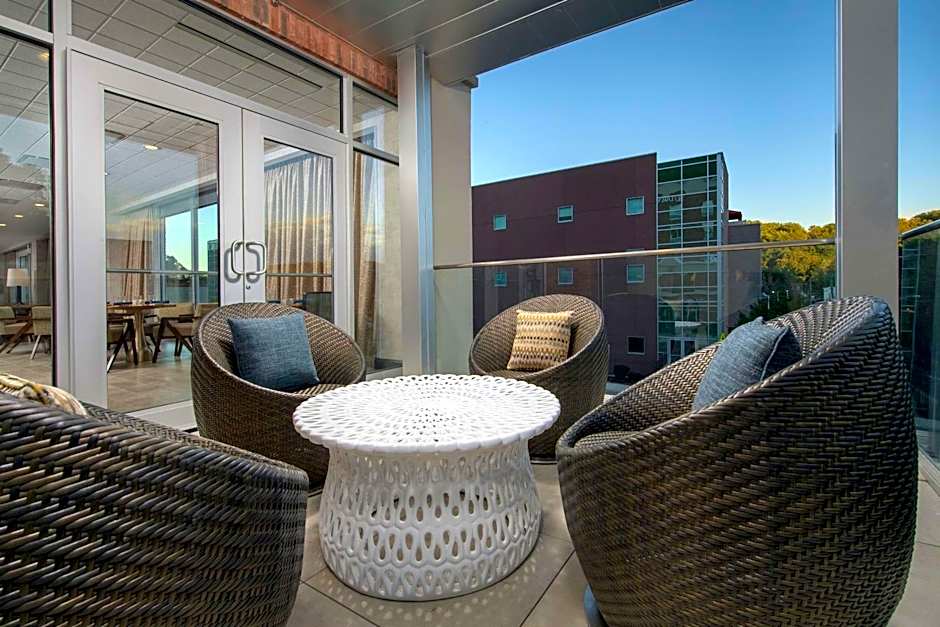 Hilton Garden Inn Westchester/Dobbs Ferry, NY