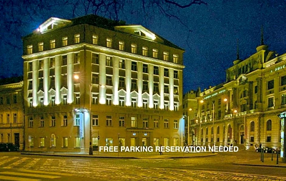 987 Prague Hotel