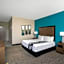 La Quinta Inn & Suites by Wyndham West Memphis
