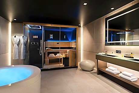 Spa Suite, 1 Bedroom Suite, 1 King, Whirlpool