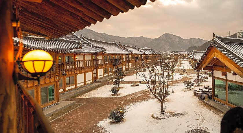 Wangyijimil Hanok Hotel