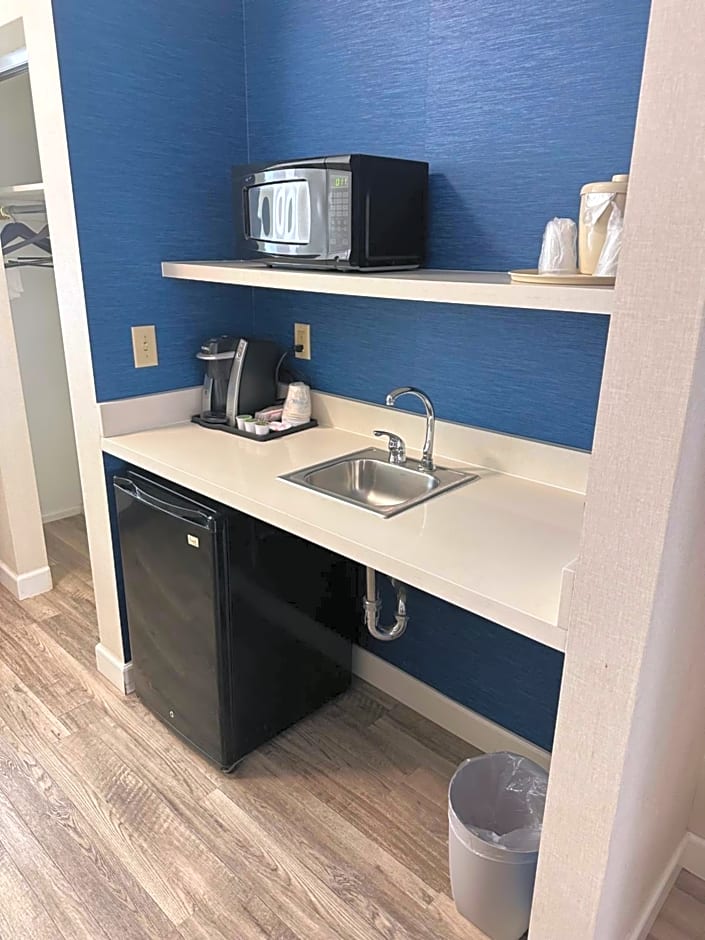 Holiday Inn Express Hotel & Suites San Dimas By IHG