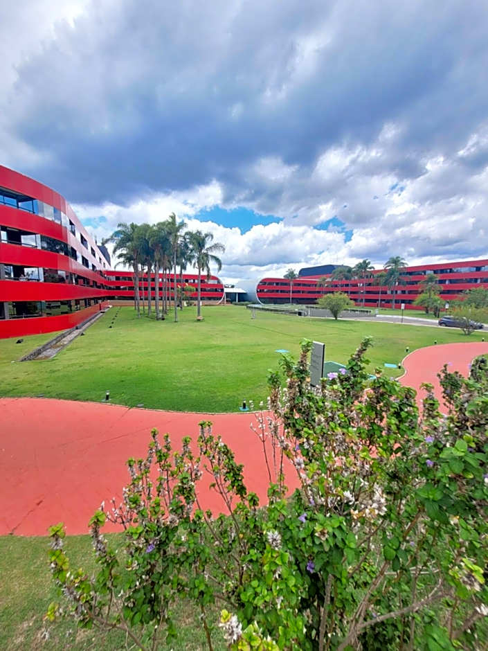 Flat no Golden Tulip By Rei dos Flats