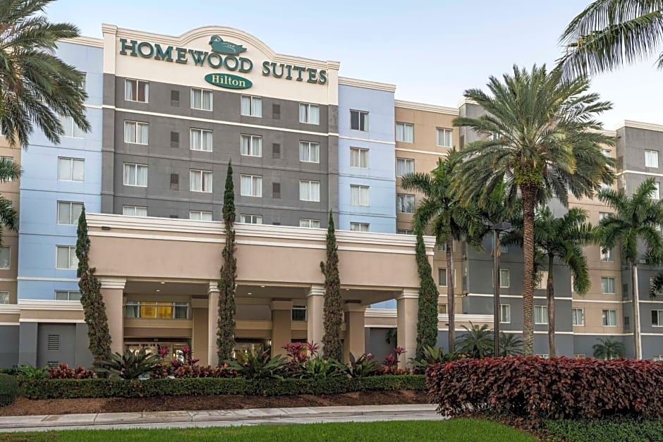 Homewood Suites By Hilton Miami-Airport/Blue Lagoon