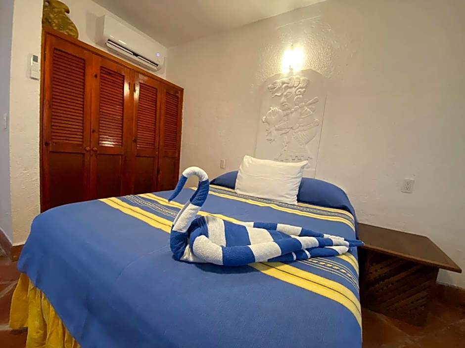 Casa Cenote Hotel