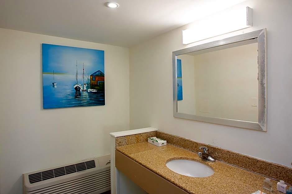 Aqua Vista Resort Hotel