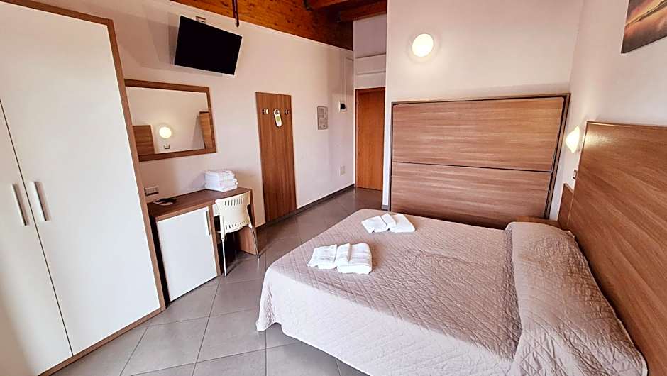 Hotel Arno