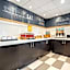 Hampton Inn By Hilton Ridgefield Park