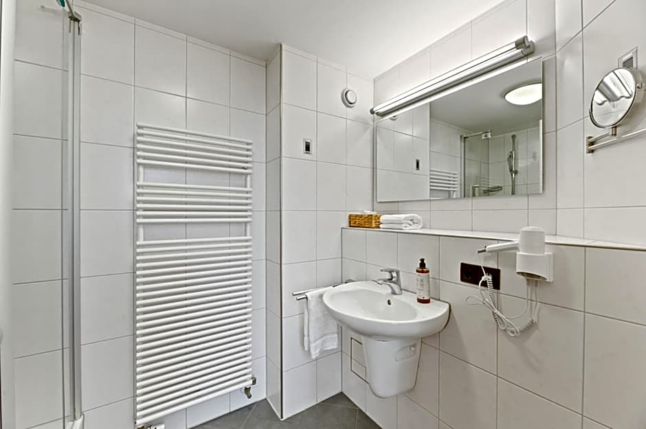 Steiners Hotel Airport-Messe in Birkach