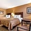 Quality Inn Russellville I-40