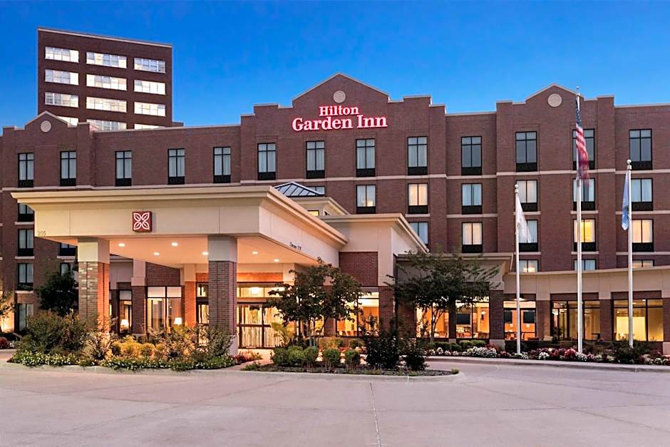 Photo 1 of 25 of Hilton Garden Inn Bartlesville