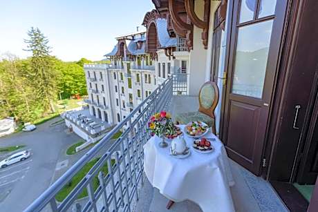 Twin Room with Balcony